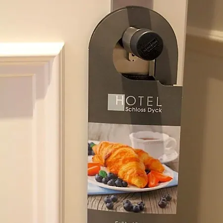 Hotel Schloss Dyck 3*