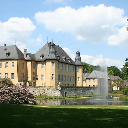 Schloss Dyck Hotel 3*