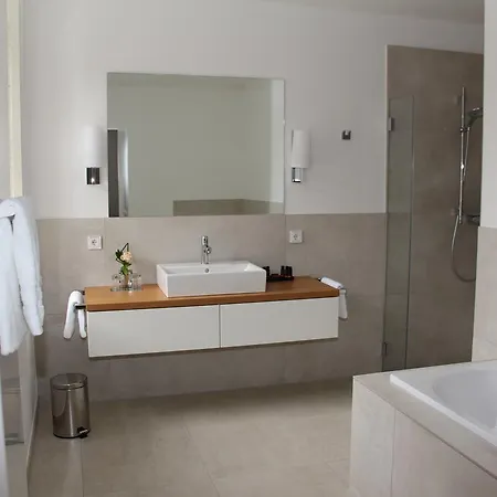 Schloss Dyck Hotel 3*