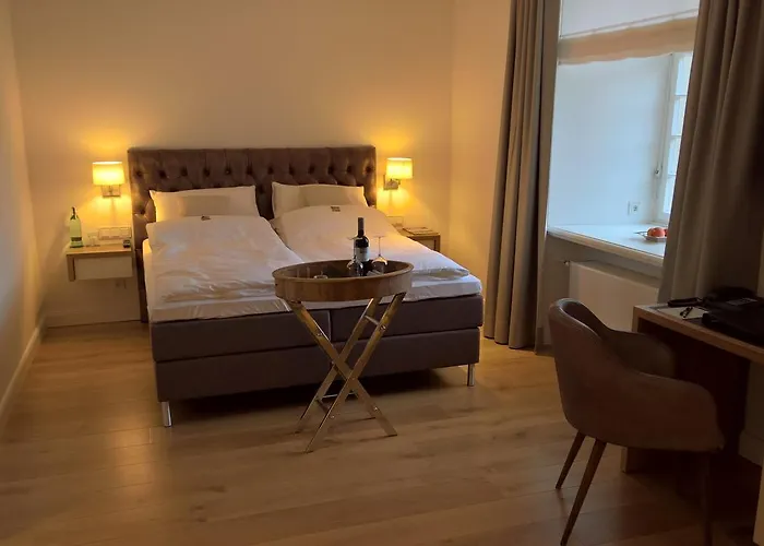 Schloss Dyck מלון 3*